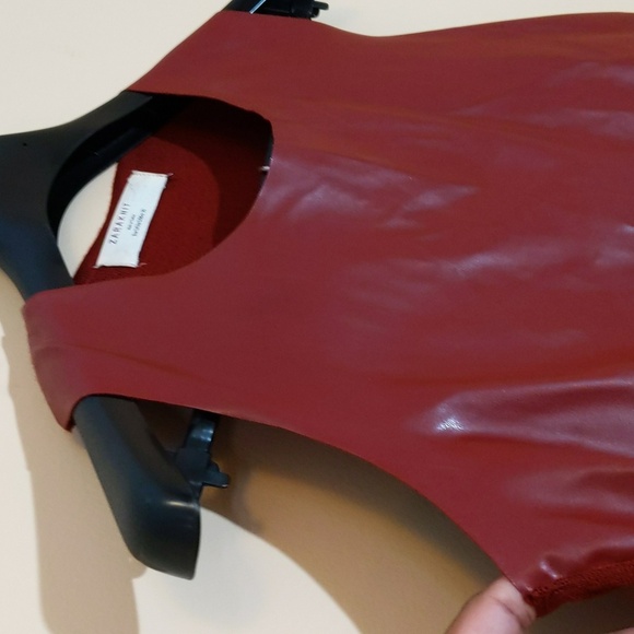 Zaraknit| Burgundy Sleeveless Vegan Leather Top With Acrylic Nylon Blend Back - Picture 5 of 10